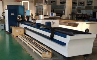 JCT3612 Máquina de corte a laser para tubo de fixação de 3 mandris