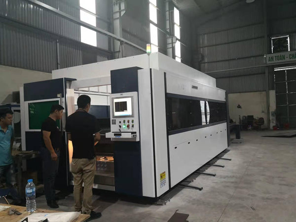 15kw Fiber laser cutting machine for ms ss aluminum copper with shuttle table - qllaser