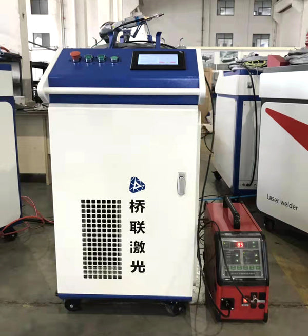 QLC-2000w high precision laser cleaning machine