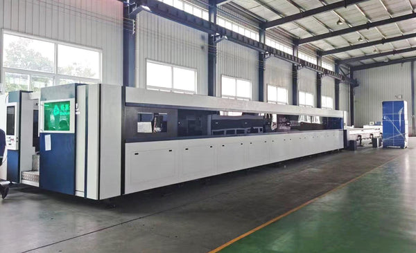 Double table fully cover 8kw fiber laser cutting machine for carbon steel stainless steel aluminum - qllaser